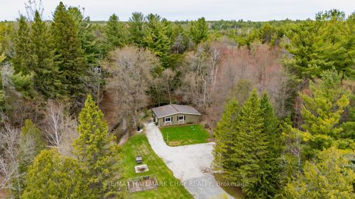 8256 Main St, Lisle, ON, L0M1M0 | Card Image