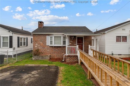 2368 Adams Ave, Saint Albans, WV, 25177-2045 | Card Image