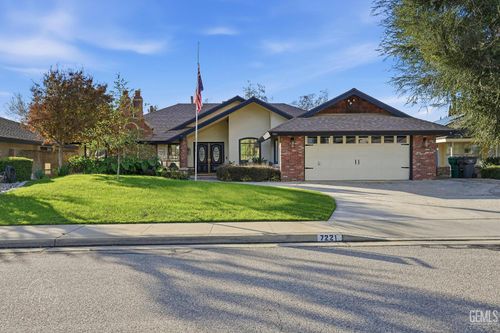 7221 Etter St, Bakersfield, CA, 93308-5305 | Card Image