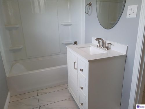 3 Purdue Ct, Elizabethtown, KY, 42701-3134 | Card Image