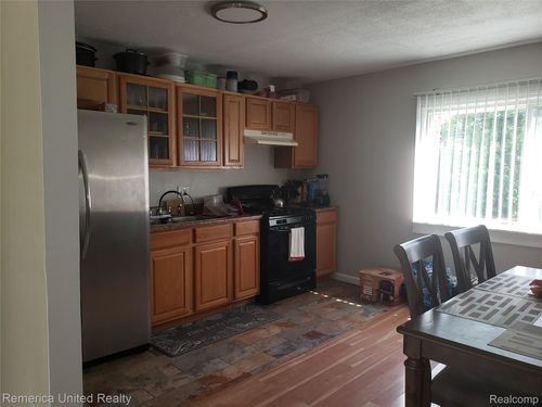 3543 Spring Hill Ave, Inkster, MI, 48141-2135 | Card Image