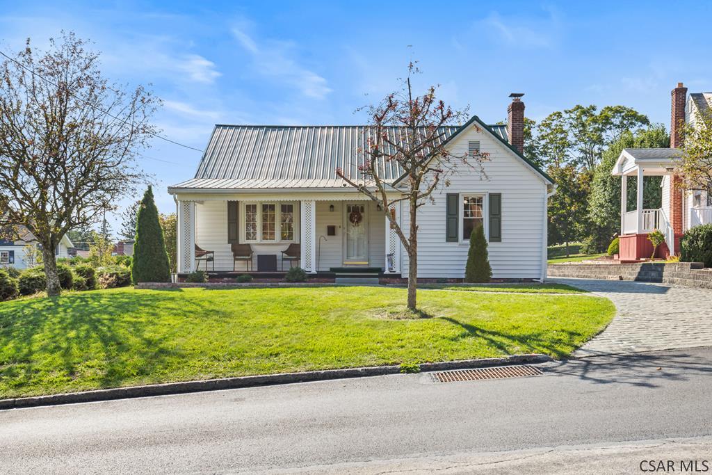 Colby Ave, Somerset, PA 15501