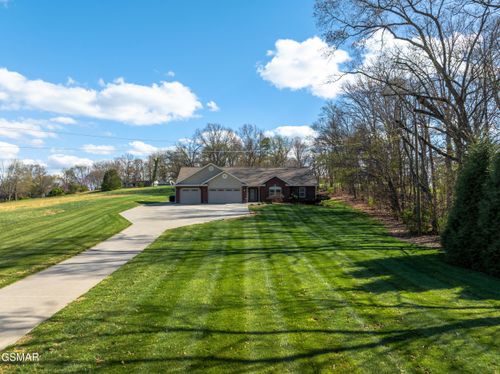 225 Piney Rd, Kodak, TN, 37764-2055 | Card Image