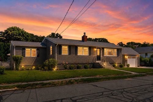 5 Adeline Rd, Beverly, MA, 01915-2107 | Card Image