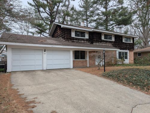 405 Spruce Dr, Trail Creek, IN, 46360-6517 | Card Image