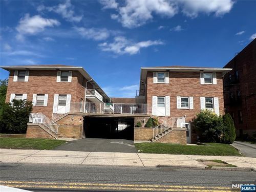 435 Teaneck Rd, Ridgefield Park, NJ, 07660-1597 | Card Image