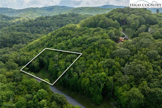 Lot 107 | Image 6