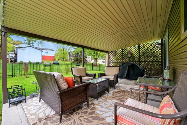 909 Fox Run Cir, House other with 3 bedrooms, 2 bathrooms and 1 parking in Cranberry Twp PA | Image 24