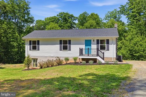 40 John Tucker Rd, MADISON, VA, 22727-3275 | Card Image