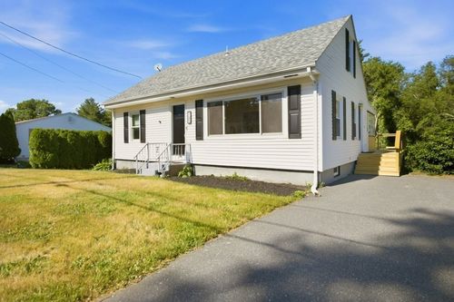 125 Davis Rd, Westport, MA, 02790-3438 | Card Image