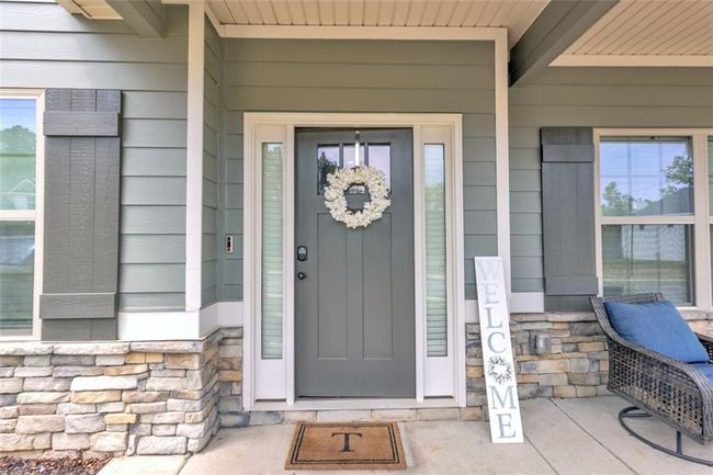 4320 Cornwall Dr, House other with 5 bedrooms, 3 bathrooms and null parking in Forsyth GA | Image 4