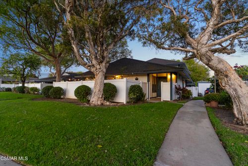 2324 Miramar Walk, Oxnard, CA, 93035-2631 | Card Image