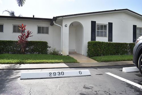 g-2930 Crosley Drive E, West Palm Beach, FL, 33415 | Card Image