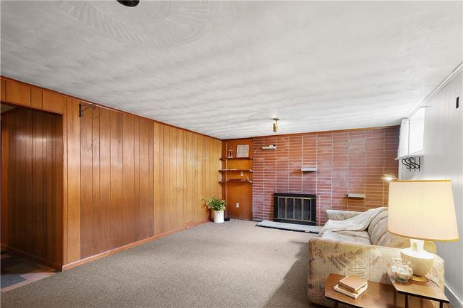 Game Room | Image 22