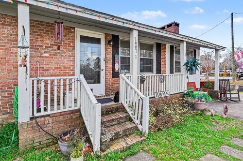 1607 Mcdermott St, Conway, SC, 29526-3035 | Card Image