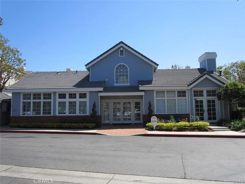 86-2800 Plaza Del Amo, Torrance, CA, 90503 | Card Image