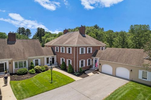 34-34 Martingale Ln, Andover, MA, 01810-2571 | Card Image