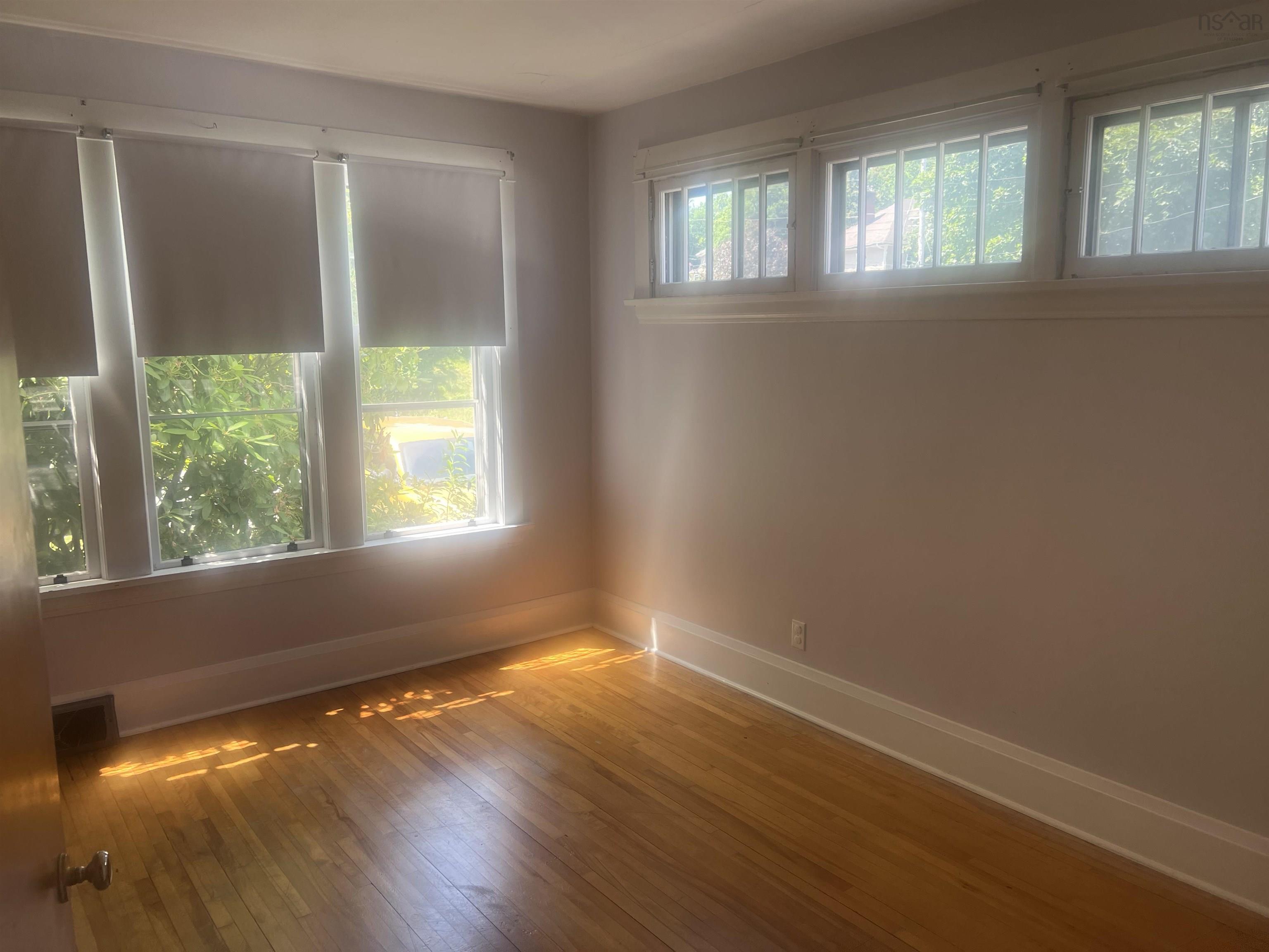 Residential Income in Kentville 5