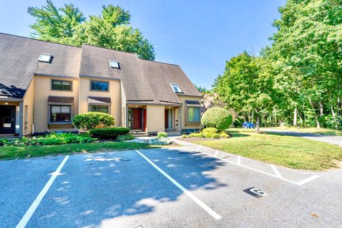6 Remington Ct, Pembroke, NH, 03275-1325 | Card Image