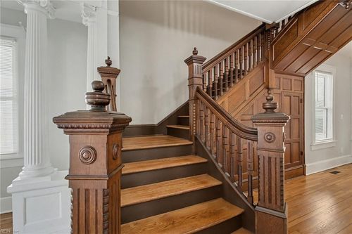 217 S Armistead Ave, Hampton, VA, 23669-4102 | Card Image