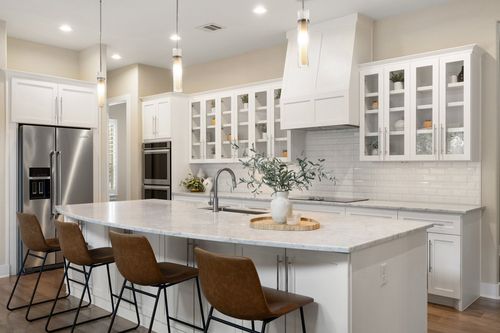 511 Hurst Creek Rd, Lakeway, TX, 78734-3466 | Card Image