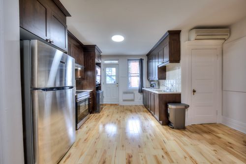 4396 Rue Messier, Montréal, QC, H2H2H9 | Card Image