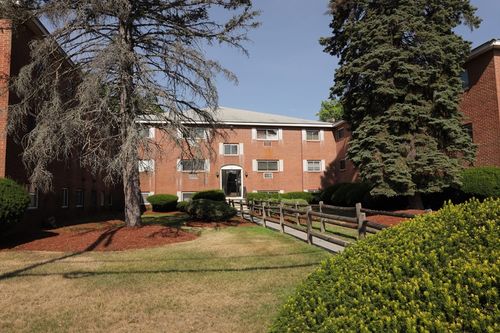 18-9 Glen Ave, Chelmsford, MA, 01824-2867 | Card Image