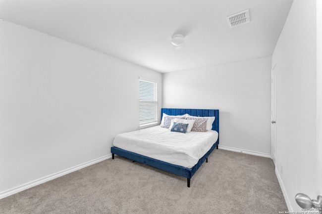 195 Cuban Emerald, House other with 5 bedrooms, 3 bathrooms and null parking in San Antonio TX | Image 12