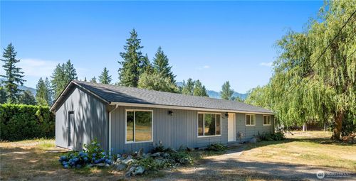 46624 Giles Rd, Darrington, WA, 98241-9513 | Card Image