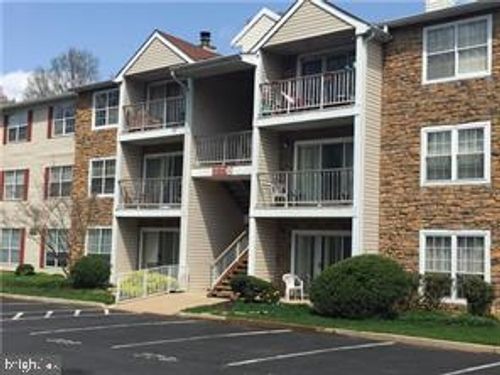 12 Holly Ct, TRENTON, NJ, 08619-4631 | Card Image