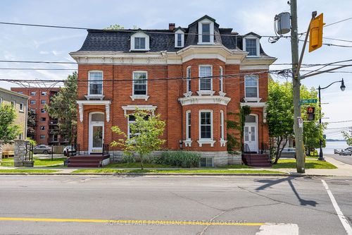 125 King St E, Kingston, ON, K7L2Z9 | Card Image