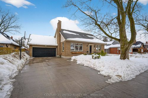 499 Hunter St W, Peterborough, ON, K9H2M9 | Card Image