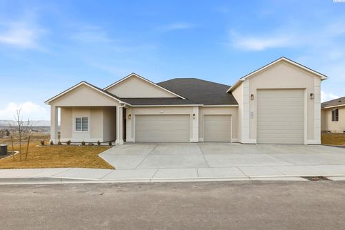 867 Thebes St, West Richland, WA, 99353-7506 | Card Image