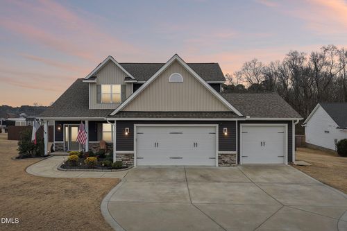 191 Belmont Farms Dr, Benson, NC, 27504-8070 | Card Image