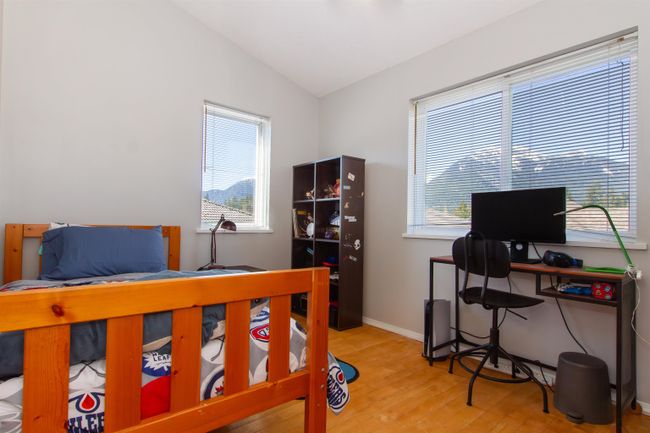 2010 Jay Place, House other with 5 bedrooms, 3 bathrooms and 4 parking in Squamish BC | Image 25