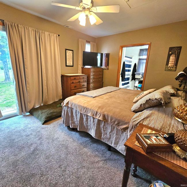 787 S Main St, House other with 3 bedrooms, 2 bathrooms and null parking in Linton IN | Image 22