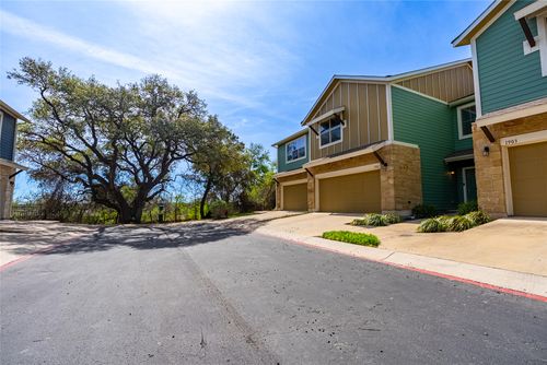 apt-1901-516 E Slaughter Ln, Austin, TX, 78744-0047 | Card Image