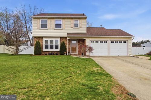 14 Woodhurst Dr, Mount Holly, NJ, 08060-4355 | Card Image