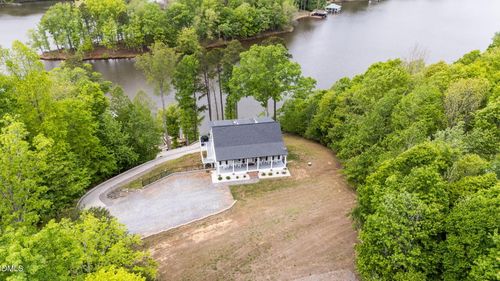 312 Victor Williford Rd, Roxboro, NC, 27574-9092 | Card Image