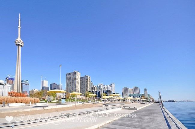 715 - 15 Queens Quay E, Condo with 2 bedrooms, 2 bathrooms and null parking in Toronto ON | Image 19