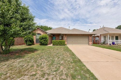 1709 La Cruz Ave, Edmond, OK, 73003-5930 | Card Image