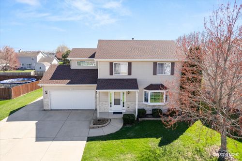 1306 Evergreen Ln, Yorkville, IL, 60560-9268 | Card Image