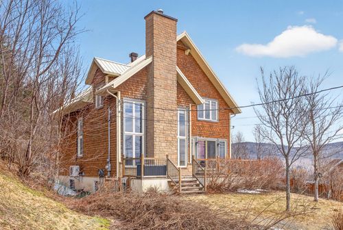 39 Rue De Lucerne, Sainte-Brigitte-De-Laval, QC, G0A3K0 | Card Image