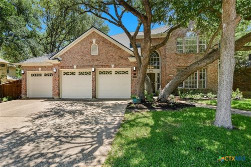2203 Falkirk Dr, Round Rock, TX, 78681-2611 | Card Image