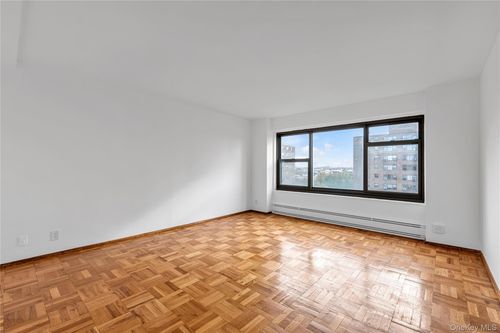 apt-11b-21 34th Ave, Astoria, NY, 11106-4326 | Card Image