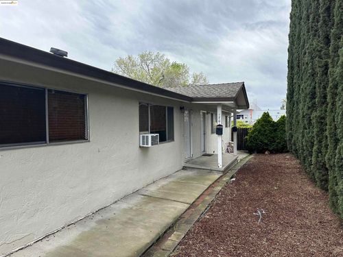 1703 Noia Ave, Antioch, CA, 94509-2448 | Card Image