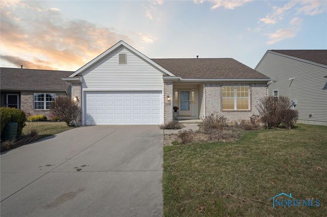 7352 Manatee Ct, House other with 2 bedrooms, 2 bathrooms and 2 parking in Maumee OH | Image 36