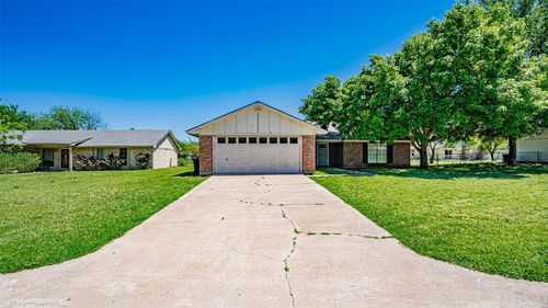 405 Heather Dr, Granbury, TX, 76048-2363 | Card Image