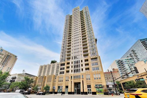 1806-1400 Michigan Ave, Chicago, IL, 60605-3725 | Card Image