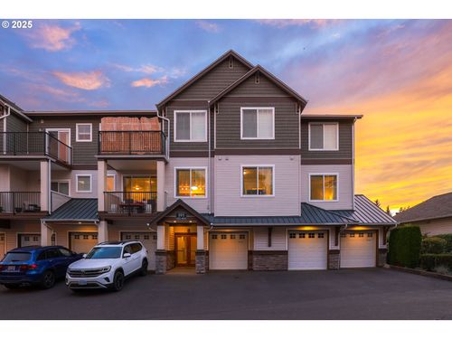 303-595 Nw Lost Springs Ter, Portland, OR, 97229-6589 | Card Image